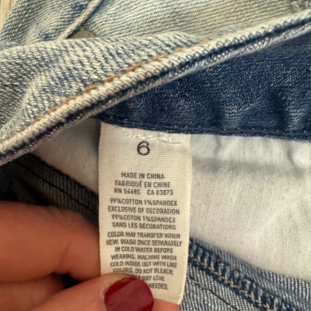 American Eagle Jean shorts - Picture 4 of 5